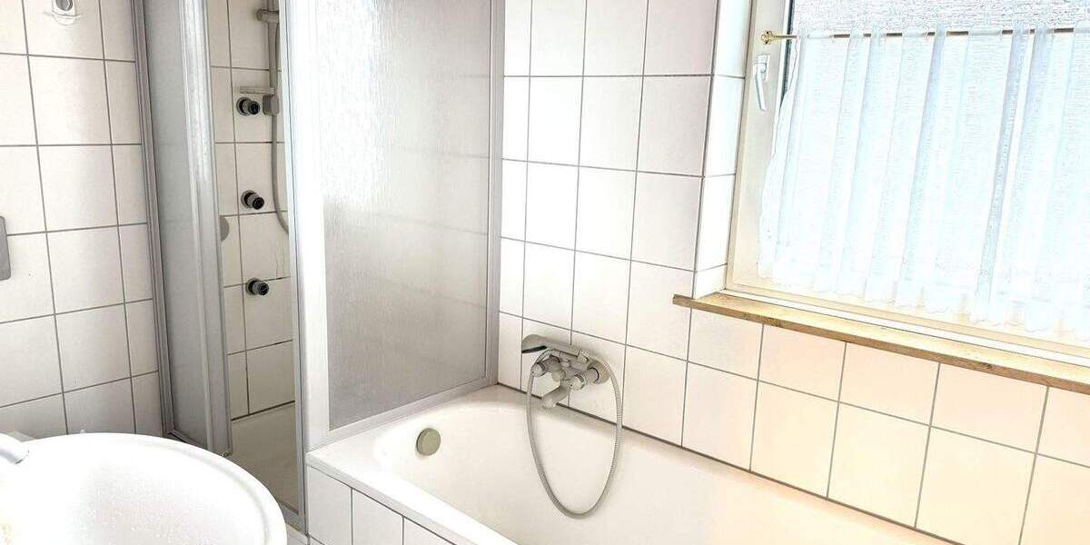 Reihenendhaus Blomberg - 4 Zimmer, 92 m&sup2;, 199.000&euro; | Angebot:25684955