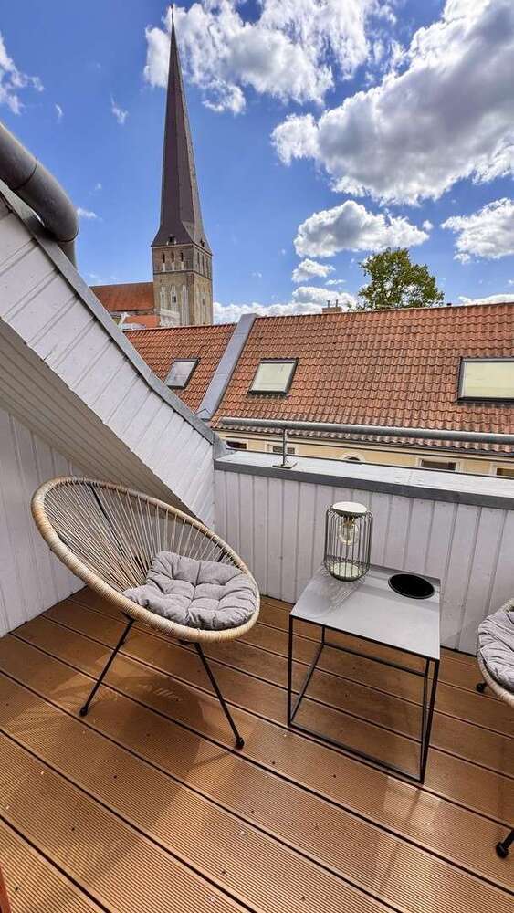 Wohnung zum Mieten in Rostock 1.000 € 64.53 m²