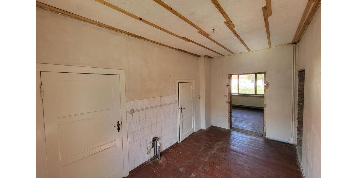 Doppelhaushälfte Karstädt - 6.5 Zimmer, 135 m&sup2;, 89.000&euro; | Angebot:27253477