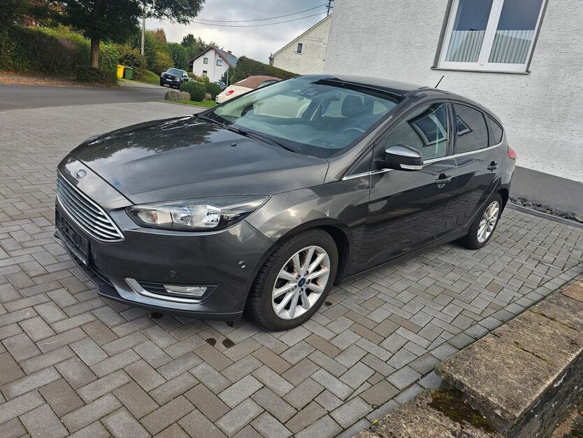 Ford Focus 162.000 km 6.290 € Langenbach 57520