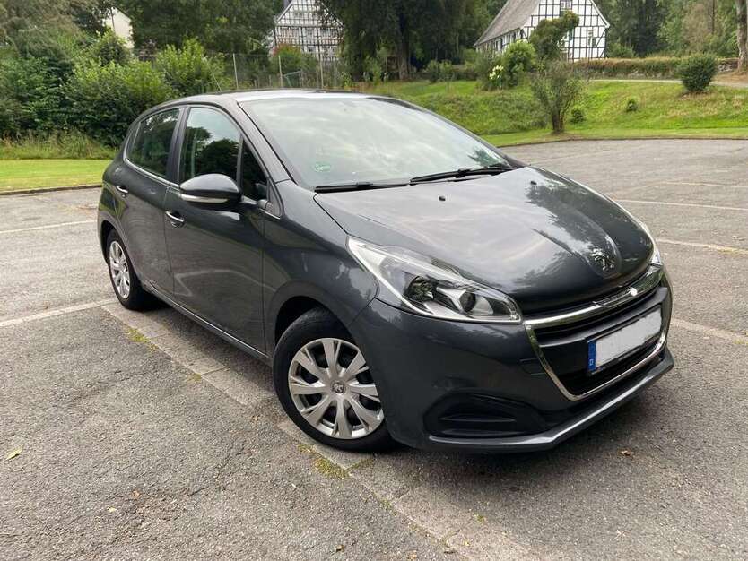 Peugeot 208 129.025 km 7.100 € Bergneustadt 51702