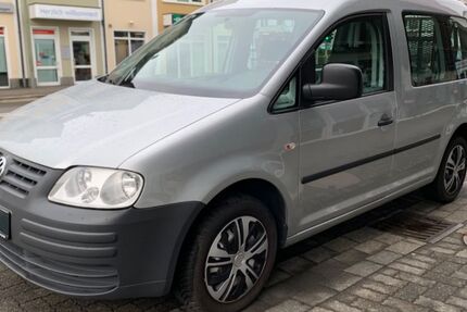 VW Caddy 195.908 km 8.990 &euro; Gummersbach OT Niederseßmar 51645