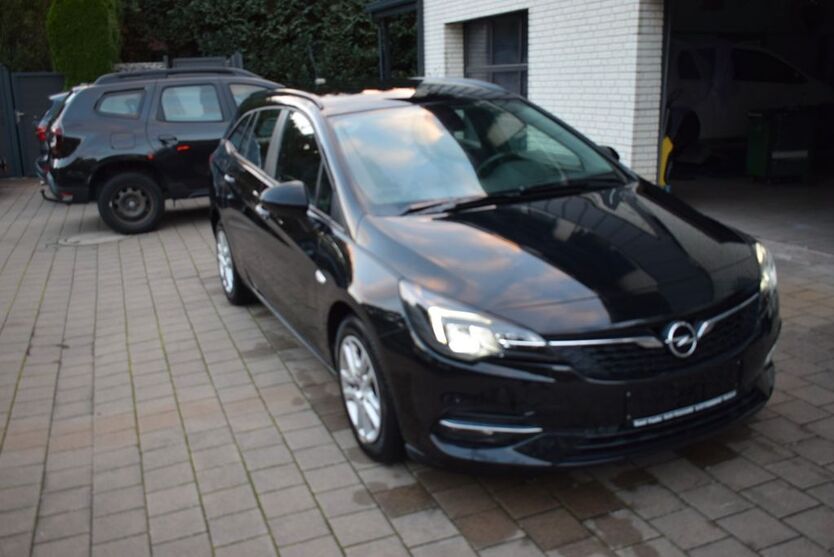 Opel Astra 135.000 km 9.500 € Herborn 35745