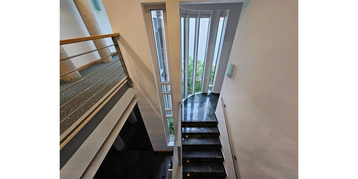 Gewerbeobjekt Bischofswerda - 2 Zimmer, 590.000&euro; | Angebot:25726609