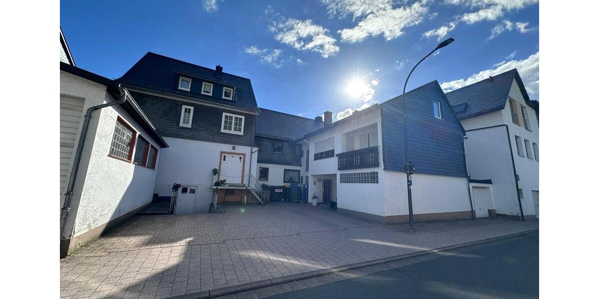 Mehrfamilienhaus, Wohnhaus Willingen (Upland) - 14 Zimmer, 260 m&sup2;, 850.000&euro; | Angebot:26874834