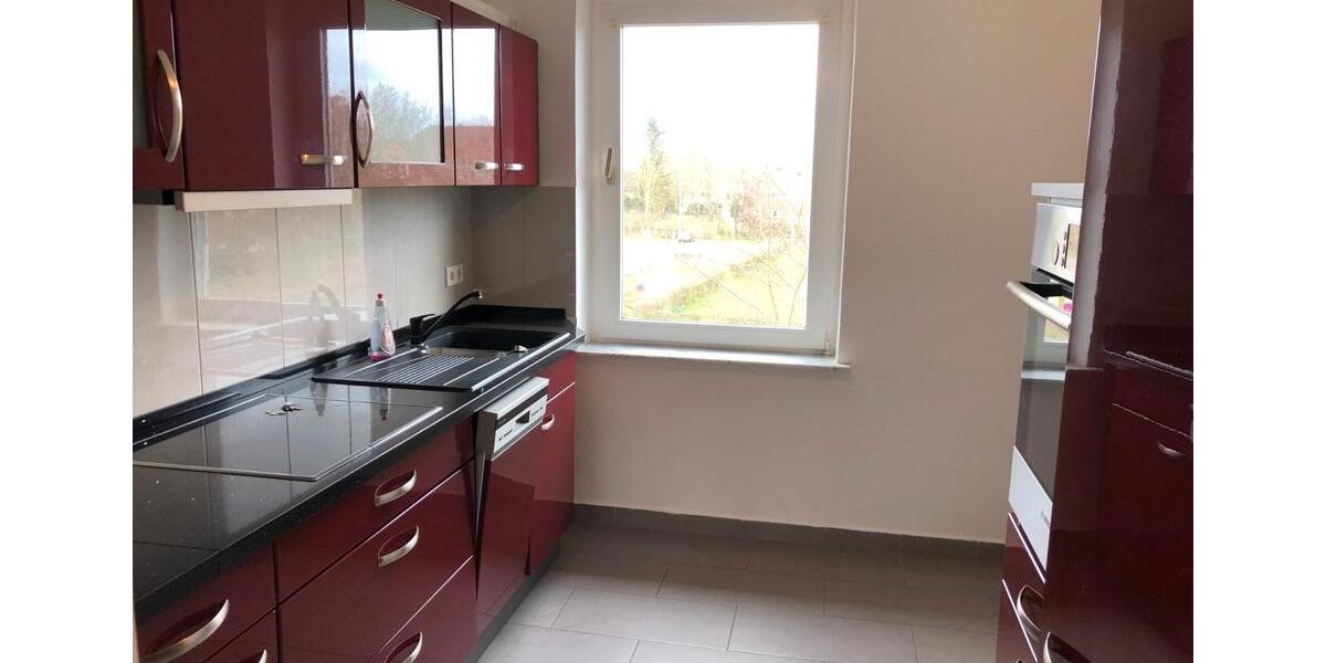 Etagenwohnung Husum - 3.5 Zimmer, 83 m&sup2;, 800&euro; | Angebot:26527470