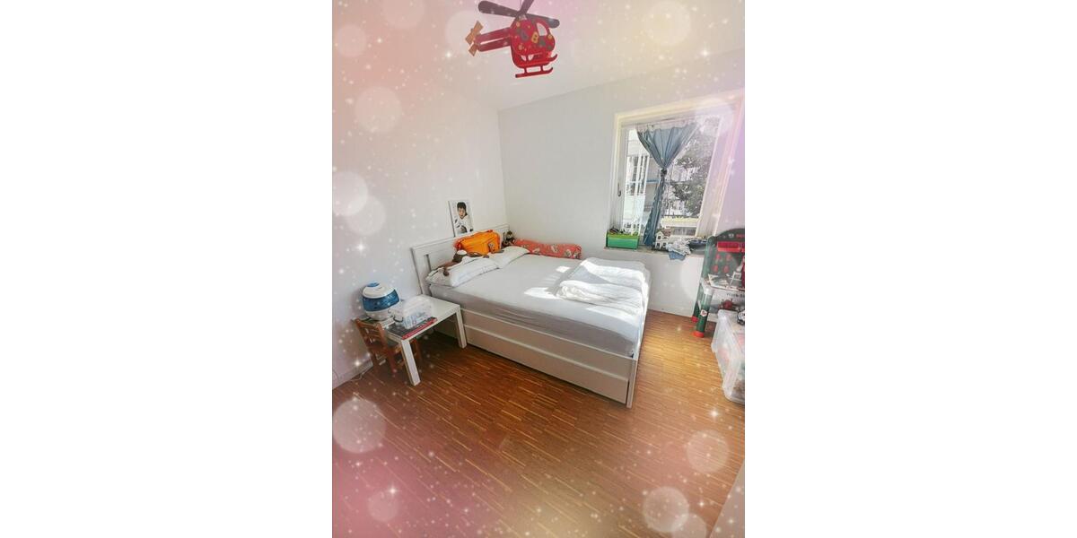 Etagenwohnung Bremerhaven - 4 Zimmer, 117 m&sup2;, 766&euro; | Angebot:25550063