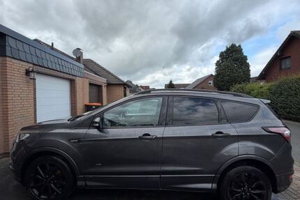 Ford Kuga 126.000 km 16.199 &euro; Friedeburg 26446