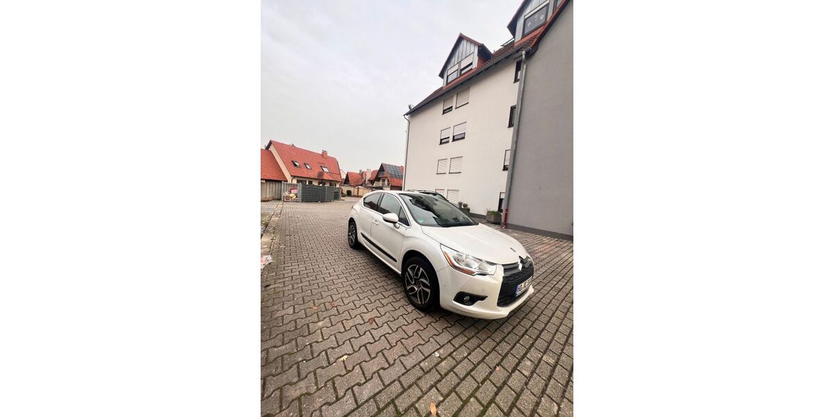 Citroen DS4 70.000 km 8.200 &euro; Bobenheim-roxheim 67240