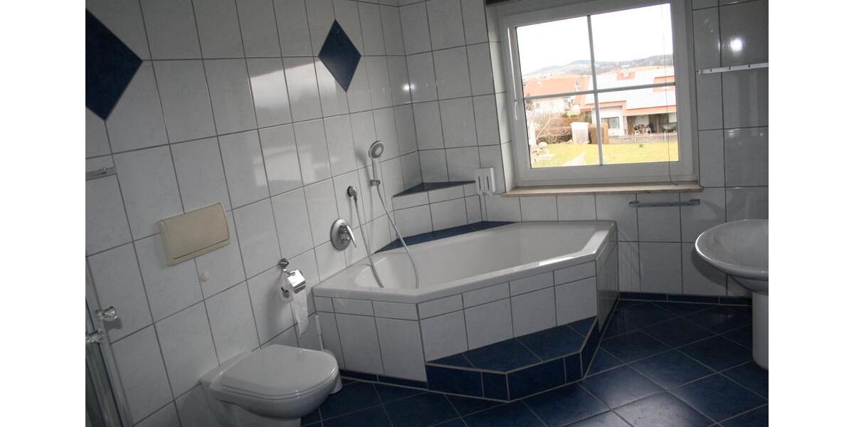 Doppelhaushälfte Ruderting - 7 Zimmer, 229 m&sup2;, 495.000&euro; | Angebot:26217335