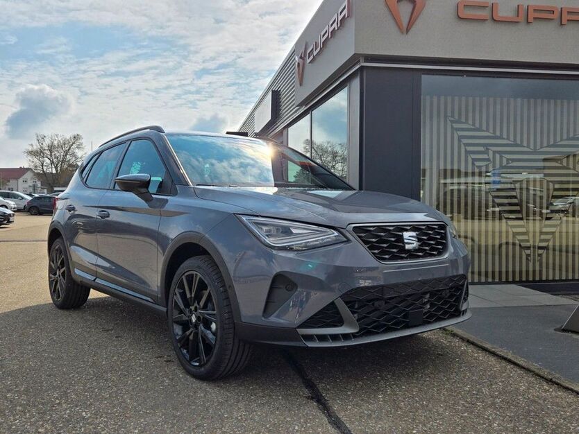Seat Arona 2.000 km 27.990 € Weidenstetten 89197