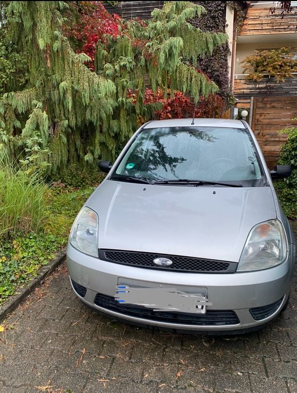 Ford Fiesta 120.100 km 1.300 € Beuren 72660