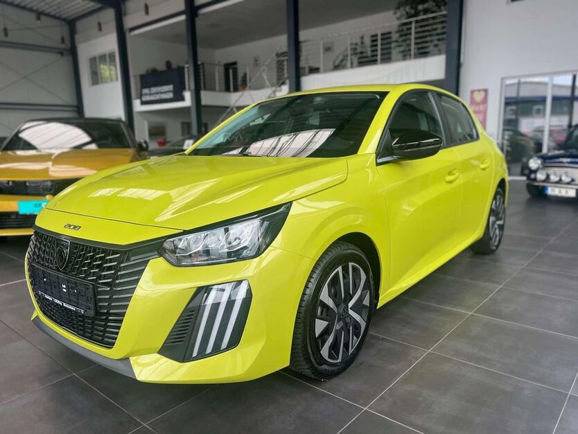 Peugeot 208 21.194 km 16.401 € Meckenheim 53340