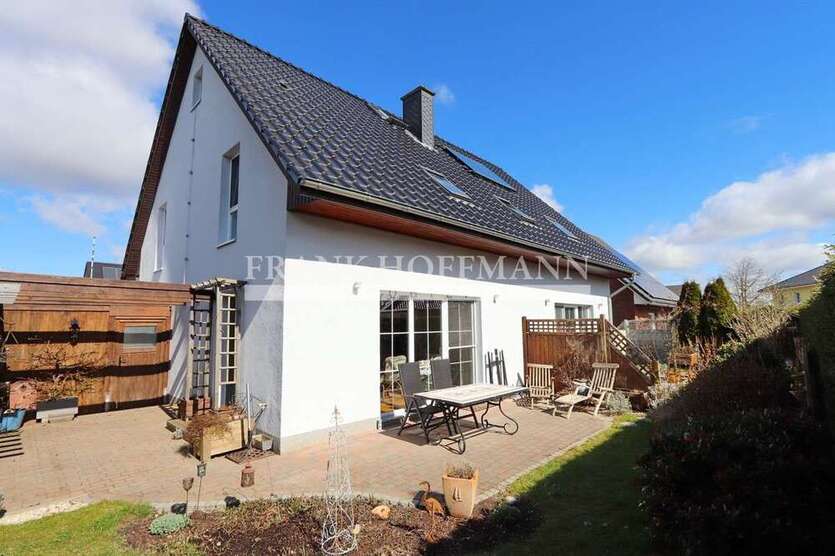 Haus zum Kaufen in Henstedt-Ulzburg 649.000 € 190 m²