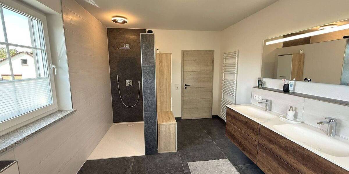 Doppelhaushälfte Ortenburg - 5 Zimmer, 134 m&sup2;, 448.000&euro; | Angebot:26187800