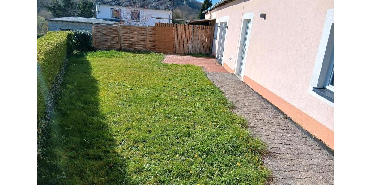 Etagenwohnung Bernkastel-Kues Kues - 2 Zimmer, 90 m&sup2;, 880&euro; | Angebot:26408073