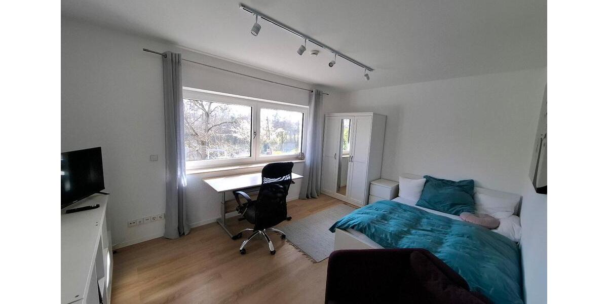 Erdgeschoßwohnung Ditzingen - 1.5 Zimmer, 34 m&sup2;, 660&euro; | Angebot:25960832