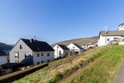 Schönes Baugrundstück in ruhiger Ortslage von Waldrach mit schönem Blick zimmer