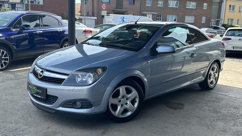 Opel Astra 168.997 km 2.500 &euro; Mönchengladbach 41238