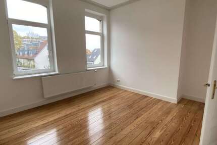 Wohnung zum Mieten in Wiesbaden 980 € 80 m² 2 zimmer