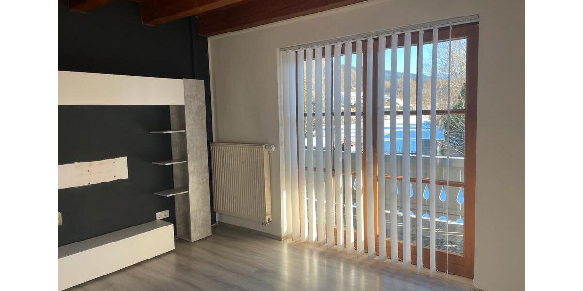 Etagenwohnung Siegsdorf - 2.5 Zimmer, 62 m&sup2;, 950&euro; | Angebot:26363018