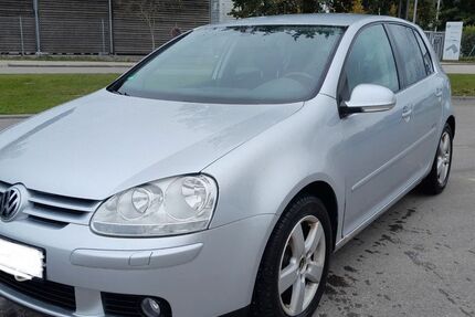 VW Golf 302.655 km 1.499 € Emersacker 86494