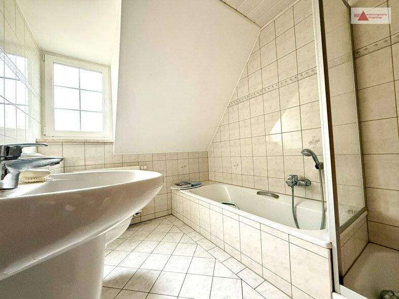 Einfamilienhaus Marienberg / Reitzenhain Reitzenhain - 1 Zimmer, 160 m&sup2;, 170.000&euro; | Angebot:25688284