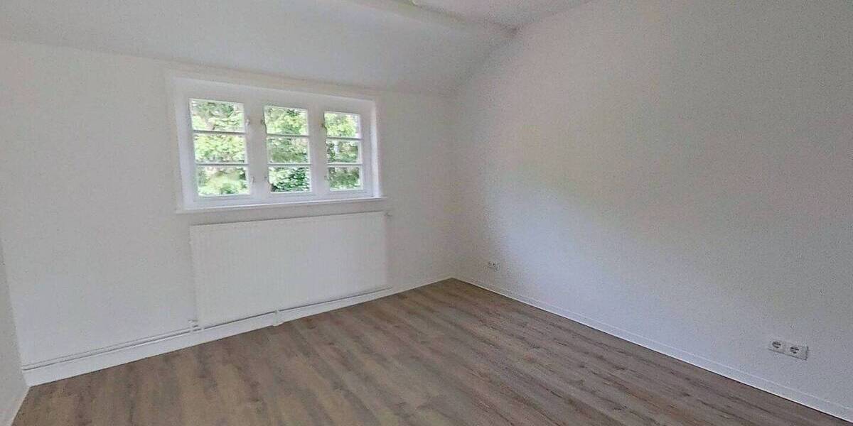 Etagenwohnung Rendsburg - 4 Zimmer, 91 m&sup2;, 909&euro; | Angebot:26879100
