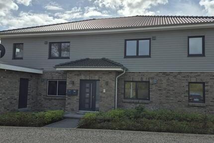 Wohnung Heide - 3 Zimmer, 76 m&sup2;, 860&euro; | Angebot:26234408