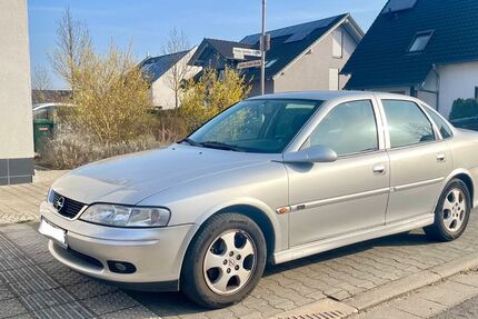 Opel Vectra 155.000 km 1.399 &euro; Lampertheim 68623