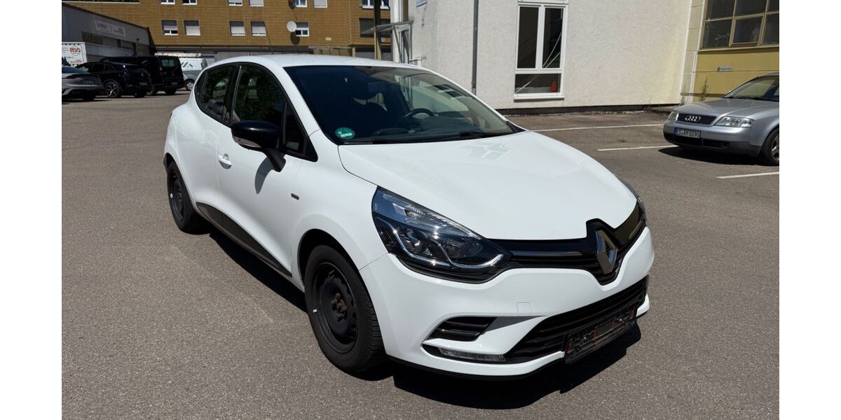 Renault Clio 176.000 km 4.450 &euro; Möglingen 71696