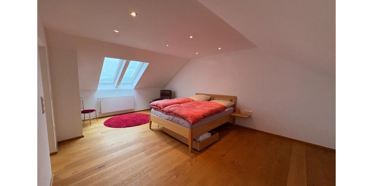 Doppelhaushälfte Rödental - 5 Zimmer, 136 m&sup2;, 335.000&euro; | Angebot:26904057