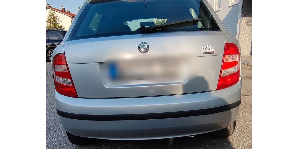 Skoda Fabia 186.000 km 1.500 &euro; Penzberg 82377