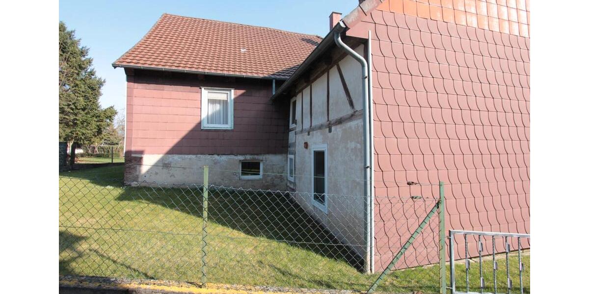 Einfamilienhaus Dassel - 6 Zimmer, 180 m&sup2;, 165.000&euro; | Angebot:26169321