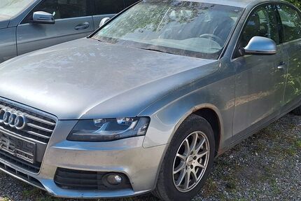 Audi A4 216.000 km 1.500 &euro; Krumbach 86381