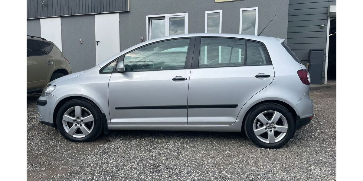 VW Golf 170.000 km 3.990 &euro; Euskirchen 53881