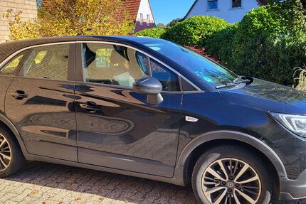 Opel Crossland (X) 133.000 km 11.200 € Nürnberg 90431