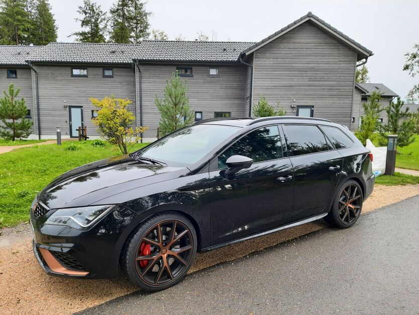 Seat Leon 85.500 km 22.500 € Laichingen 89150