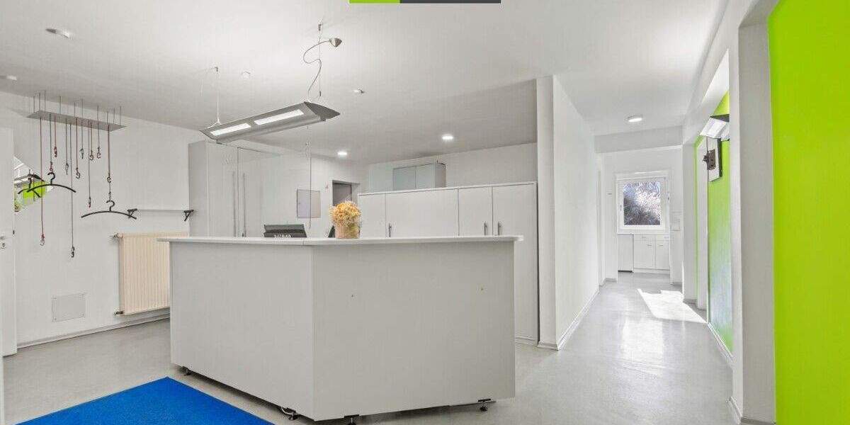 Gewerbeobjekt Biberach an der Riß Biberach - 1 Zimmer, 272 m&sup2;, 845.000&euro; | Angebot:25693608