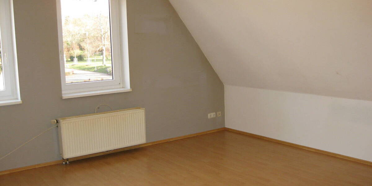 Etagenwohnung Bad Frankenhausen/Kyffhäuser Bad Frankenhausen - 4 Zimmer, 105 m&sup2;, 139.000&euro; | Angebot:25676181