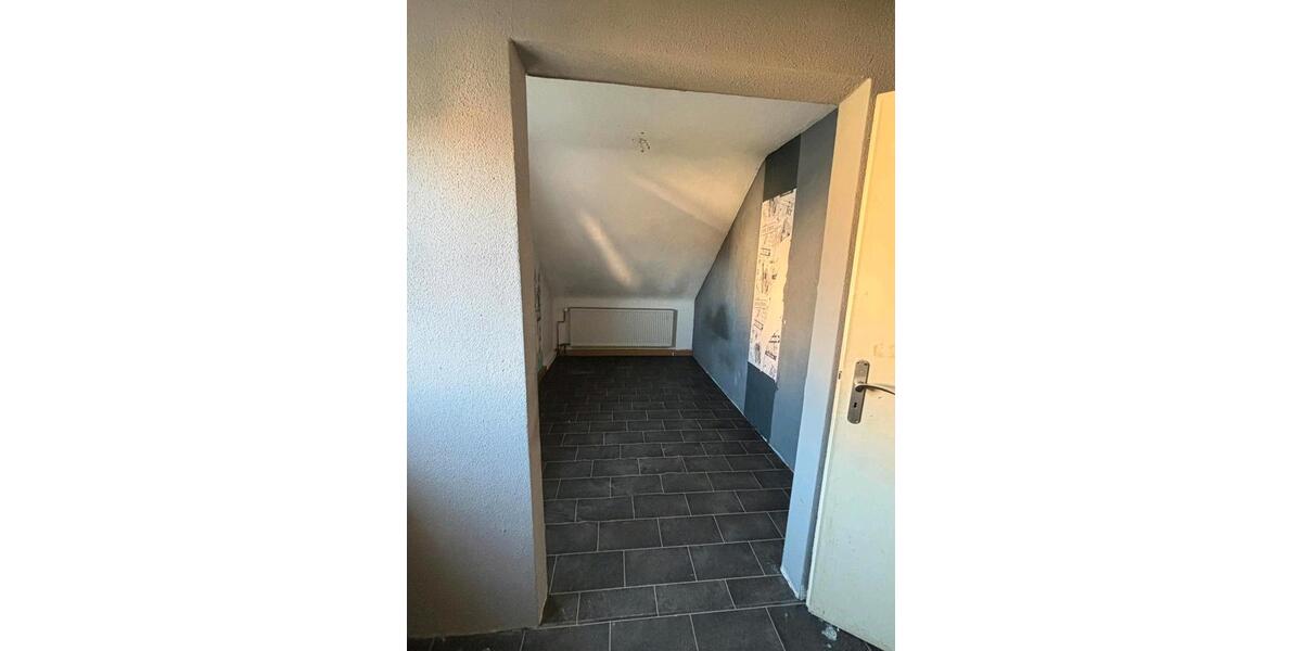 Doppelhaushälfte Neustadt an der Aisch - 5 Zimmer, 106 m&sup2;, 315.000&euro; | Angebot:26780850