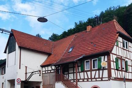 Zwei Häuser, ein Preis – saniertes Fachwerk + Haus aus den 50ern 6 zimmer