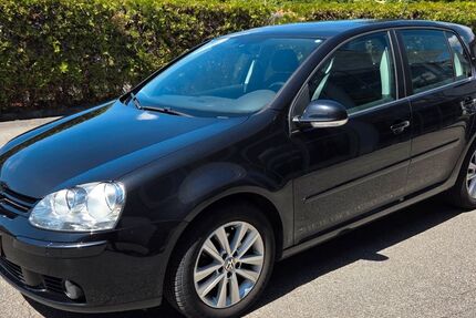 VW Golf 130.740 km 3.950 € Burghausen 84489