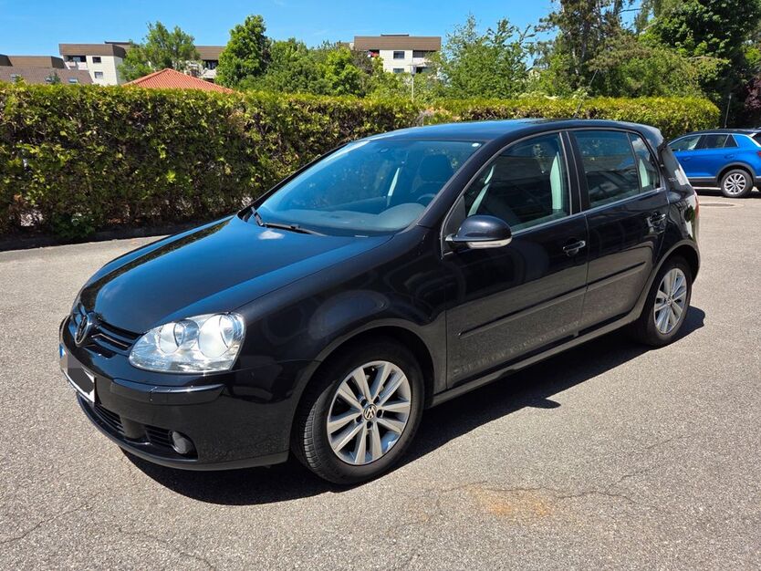 VW Golf 130.740 km 3.950 € Burghausen 84489