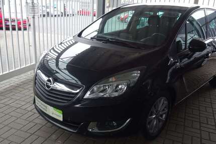 Opel Meriva 77.250 km 11.990 &euro; Lübeck 23560