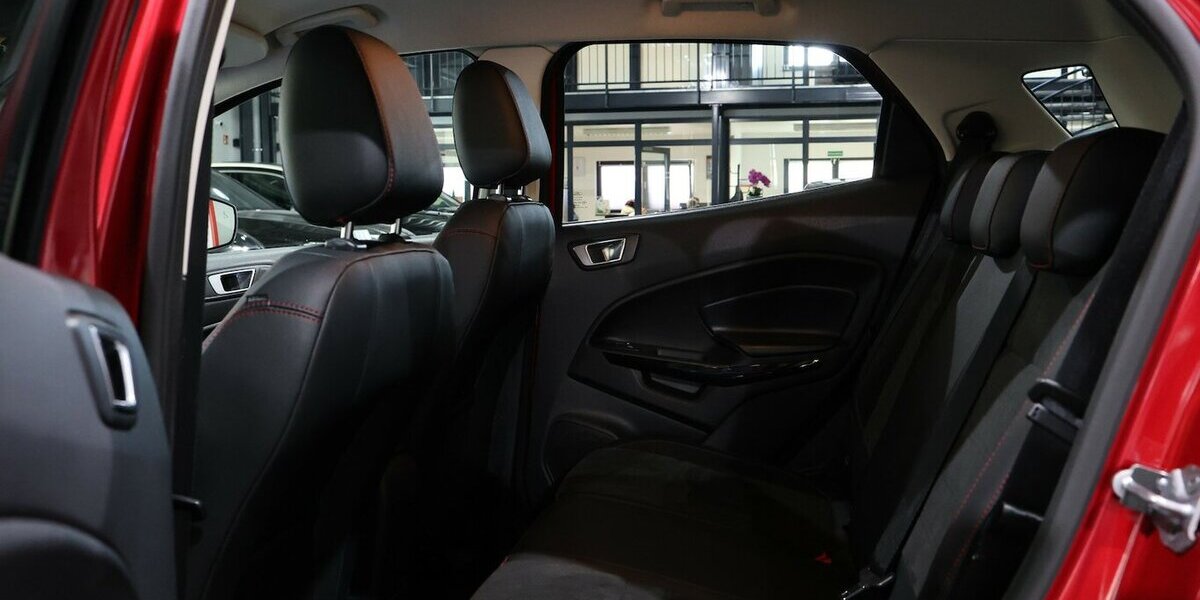 Ford EcoSport EB ST-LINE SPORT RED & BLACK / LED, B&O 60.000 km 14.111 &euro; Hamm 59077