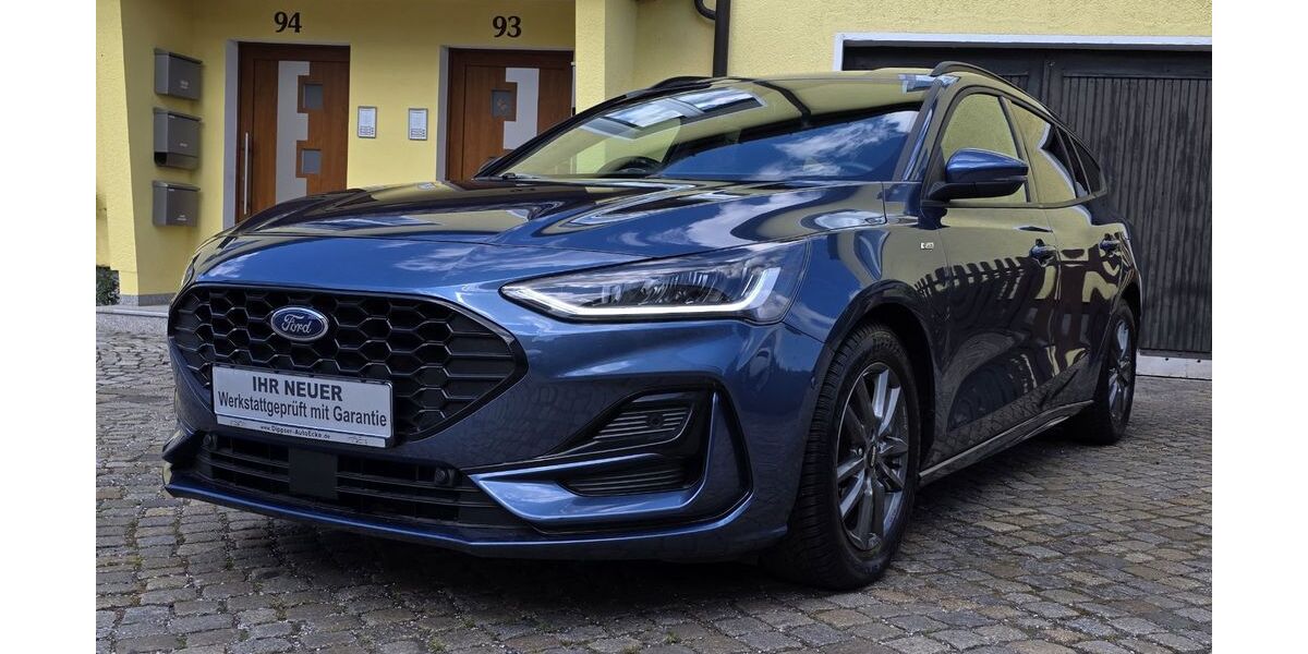 Ford Focus 37.000 km 20.900 &euro; Dippoldiswalde 01744