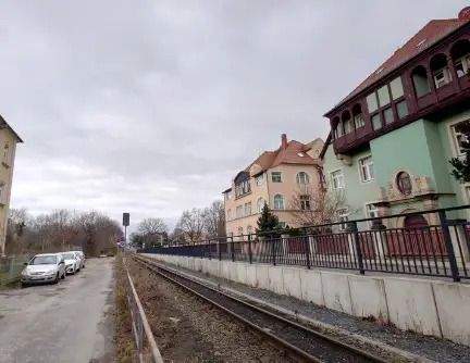 Etagenwohnung Radebeul - 3 Zimmer, 97 m&sup2;, 1.067&euro; | Angebot:25628907