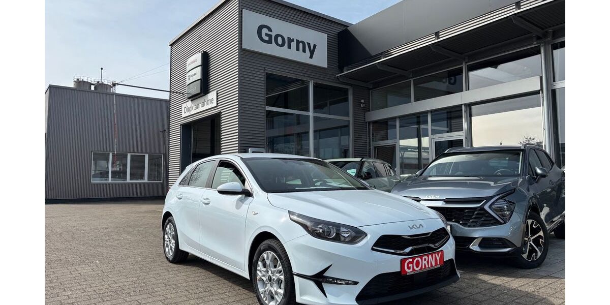 Kia ceed / Ceed 5.000 km 23.999 &euro; Eislingen 73054