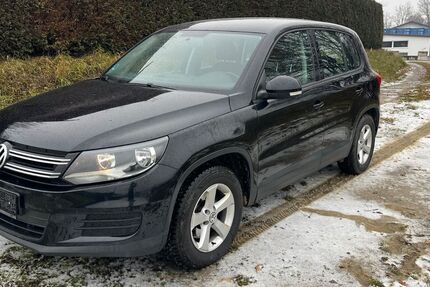 VW Tiguan 139.000 km 7.900 &euro; Inning am Holz 84416